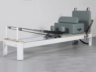 רפורמר לבן E-2 - אלומיניום Mela Pilates